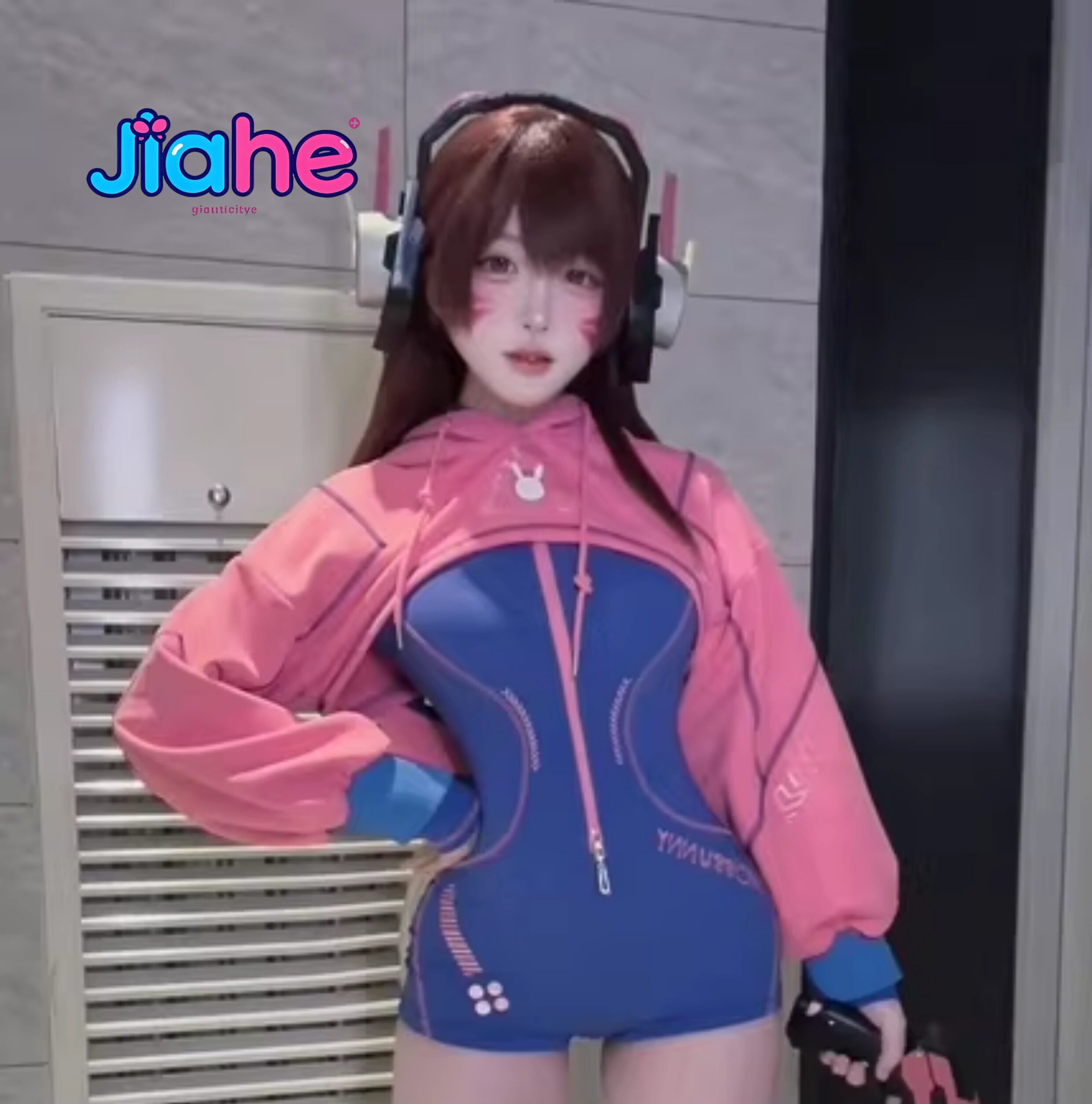 En stock, costume de cosplay D - Anime Cosplay Jumpsuit avis et prix